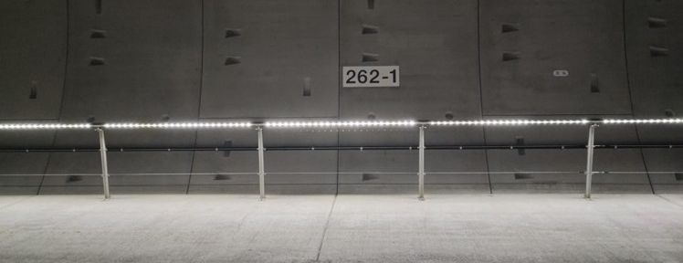 LED Handlauf Tunnelbeleuchtung Albabstiegstunnel Deutschland